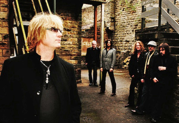 [Joe Elliott's Down 'n' Outz Band Picture]