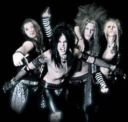 [Lipstixx 'N' Bulletz Band Picture]