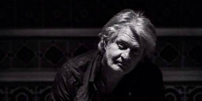 [Tom Cochrane Band Picture]