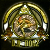 D.D. Dogz Don't Give Up Album Cover